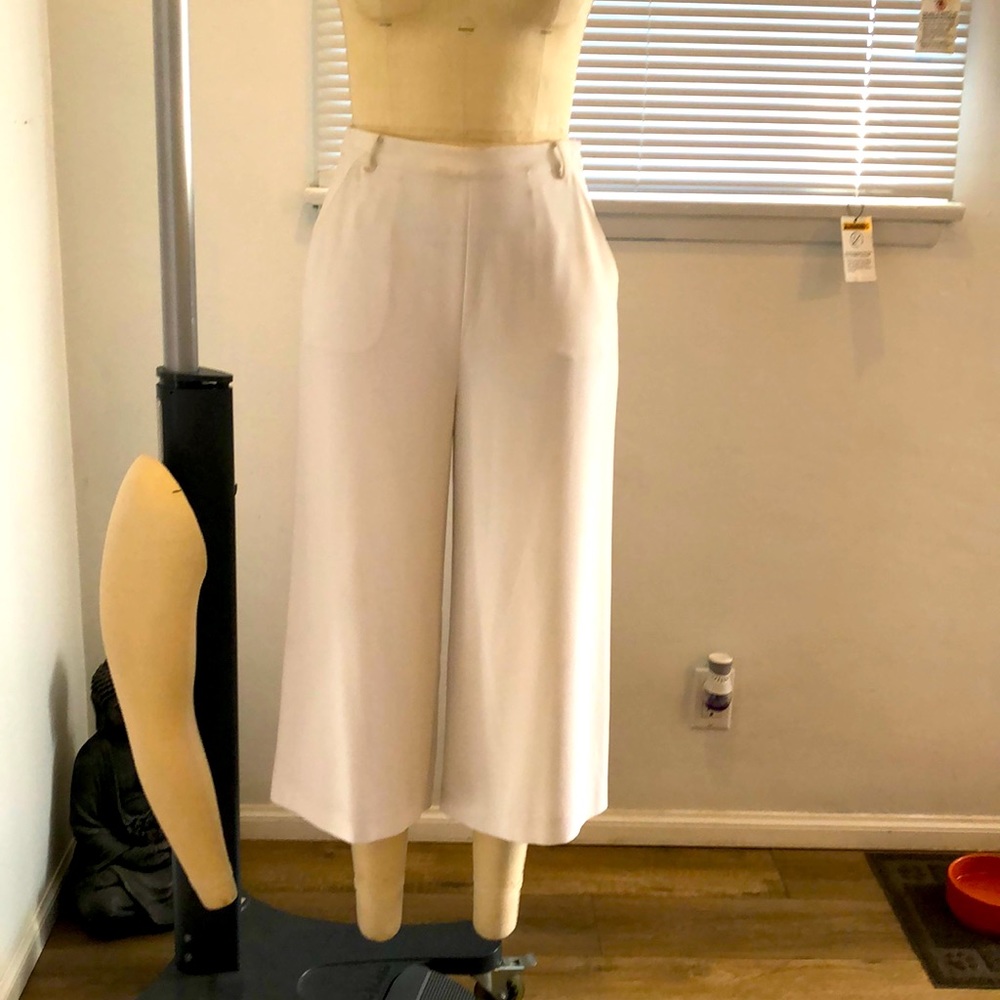 Bebe white wide leg crop